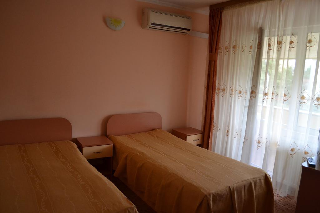 Pension Coral Бая-Маре Номер фото